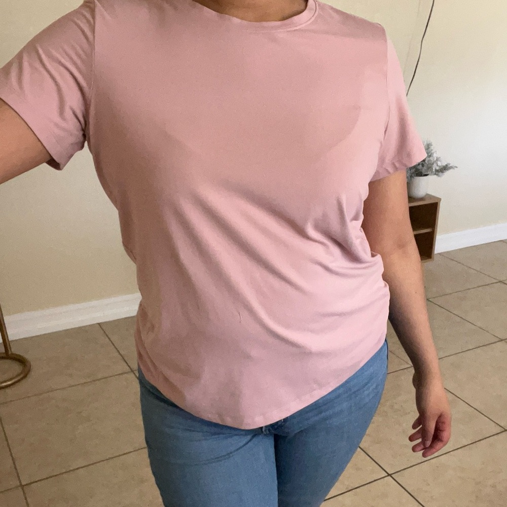 Mondetta Performance + Luxury Top